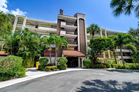 955 Egret Cir #405, Delray Beach, FL 33444