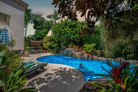 6381 Evian Pl, Boynton Beach, FL 33437