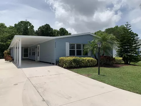 3225 Columbrina Cir, Port Saint Lucie, FL 34952