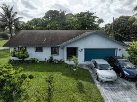17125 NW 19th Ave, Miami Gardens, FL 33056