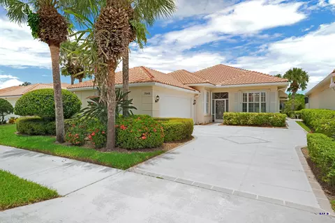7948 SE Doubletree Dr, Hobe Sound, FL 33455