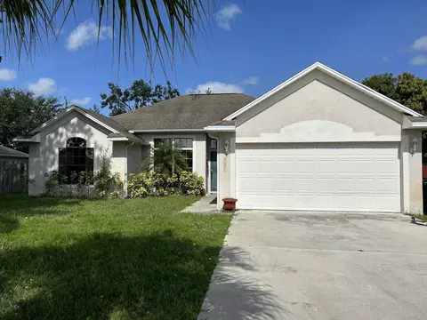 1974 SW Beard St, Port Saint Lucie, FL 34953