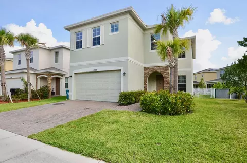 1580 NW Cataluna Cir, Port Saint Lucie, FL 34986