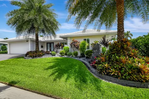651 Juneberry Ct, Boca Raton, FL 33486