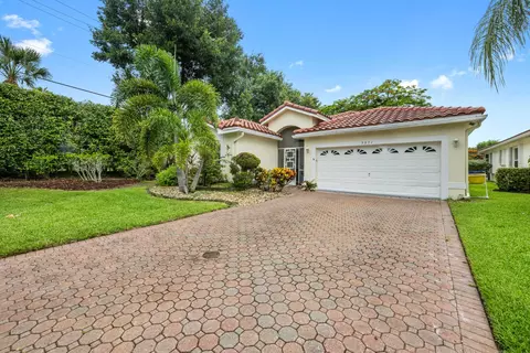 9871 Lemonwood Ct, Boynton Beach, FL 33437