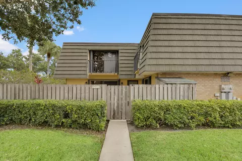 1201 12th Way, West Palm Beach, FL 33407