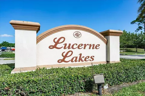 4640 W Lucerne Lakes Blvd #305, Lake Worth, FL 33467