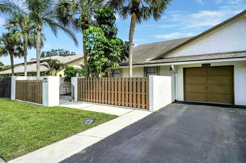 2796 SW 6th St, Delray Beach, FL 33445