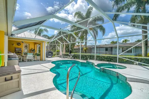 1829 SW Hickock Ter, Port Saint Lucie, FL 34953