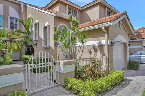 6592 Villa Sonrisa Dr #1022, Boca Raton, FL 33433