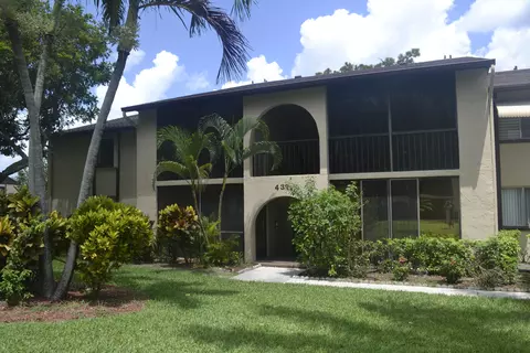 432 Pine Glen Ln #C-2, Greenacres, FL 33463