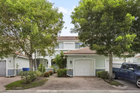 2202 Oakmont Dr, Riviera Beach, FL 33404