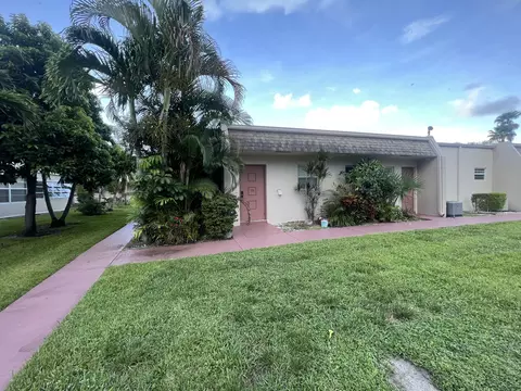 400 Bonnie Blvd #150, Palm Springs, FL 33461