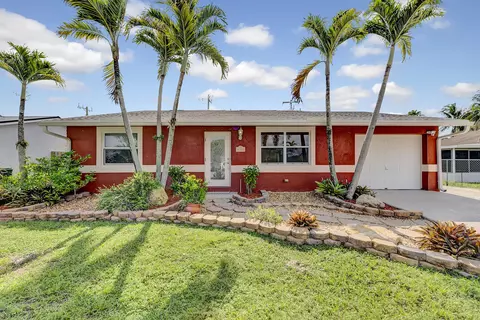4372 Appian Way, Greenacres, FL 33463