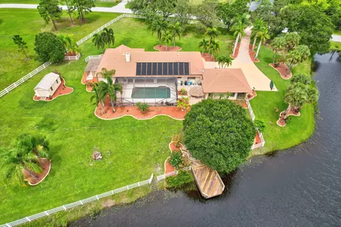 9813 SW Santa Monica Dr, Palm City, FL 34990