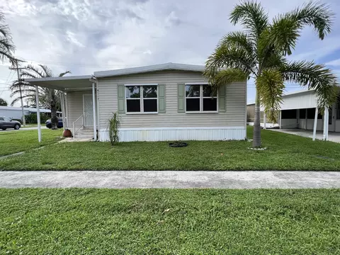 4267 Mission Bell Dr, Boynton Beach, FL 33436