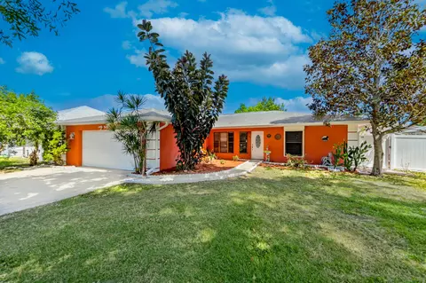 949 Gardenia St, Sebastian, FL 32958