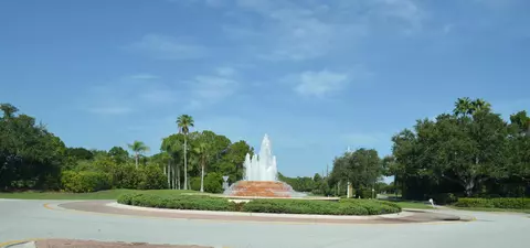 2118 SW Balata Ter, Palm City, FL 34990