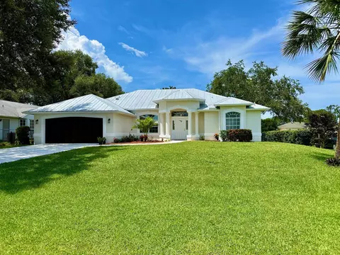 671 SW Aster Rd, Port Saint Lucie, FL 34953