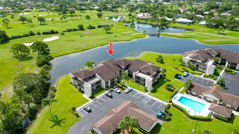 3300 Twin Lakes Ter #203, Fort Pierce, FL 34950