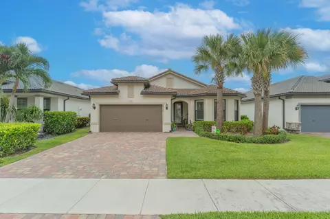 8318 Catria Ln, Lake Worth, FL 33467