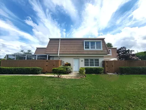 11615 Winchester Dr #D, Palm Beach Gardens, FL 33410