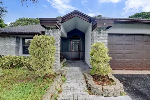 18344 181st S Cir, Boca Raton, FL 33498