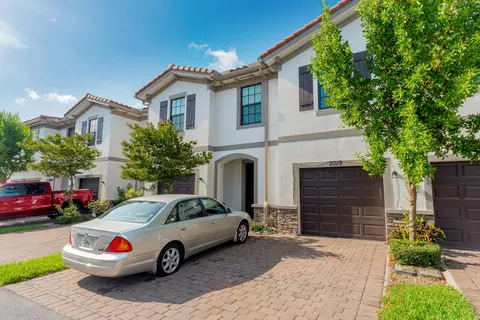 2019 Sugar Maple Dr, Riviera Beach, FL 33410