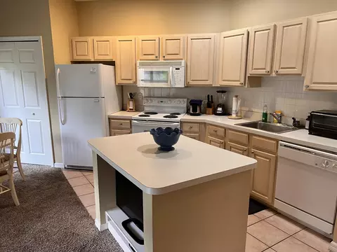 10053 Perfect Dr #61, Port Saint Lucie, FL 34986