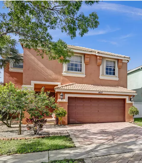 1433 Briar Oak Dr, Royal Palm Beach, FL 33411