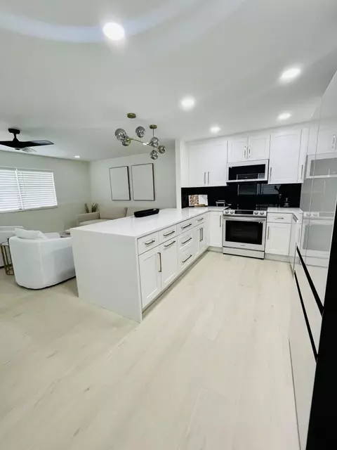354 Tuscany G Ln #354, Delray Beach, FL 33446