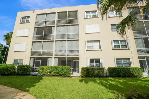 1541 S Ocean Blvd #112, Pompano Beach, FL 33062