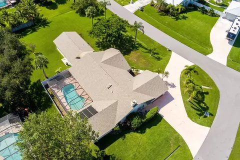 1997 SW Aaron Ln, Port Saint Lucie, FL 34953