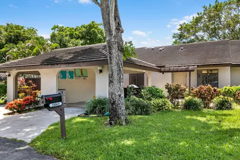 10069 Hickorywood Pl, Boynton Beach, FL 33437