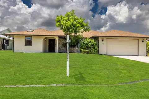 1526 SE Cownie St, Port Saint Lucie, FL 34983