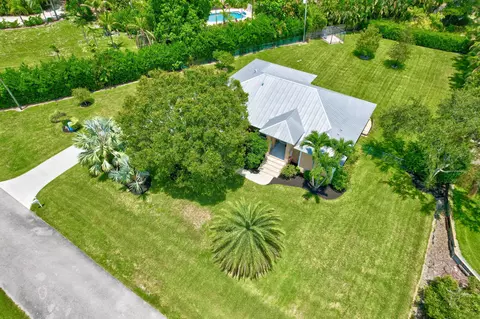 12953 SE Hibiscus Dr, Hobe Sound, FL 33455