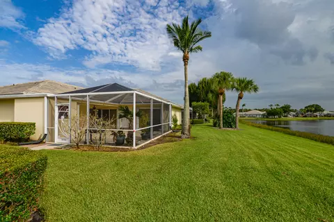 1216 NW Sun Terrace Cir #A, Port Saint Lucie, FL 34986