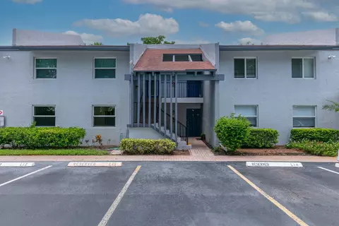 14849 Cumberland Dr #1050, Delray Beach, FL 33446