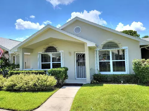 1114 NW Lombardy Dr, Port Saint Lucie, FL 34986