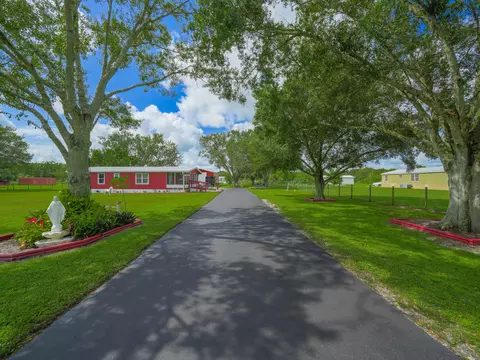 308 Kilpatrick Loop, Clewiston, FL 33440
