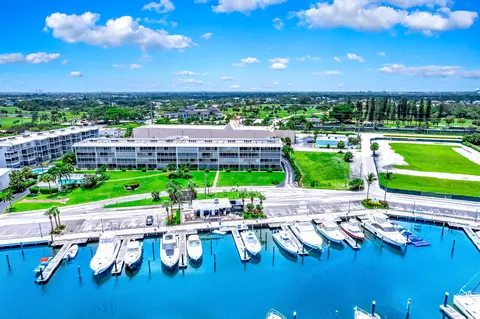 907 Marina Dr #409, North Palm Beach, FL 33408