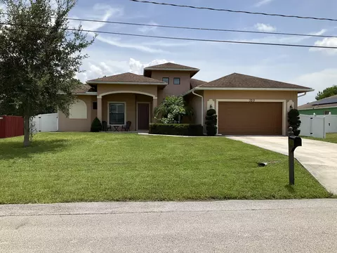 320 SW Fig Ave, Port Saint Lucie, FL 34953