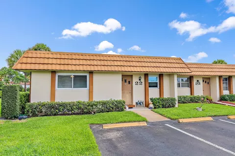 5730 Fernley Dr E #22, West Palm Beach, FL 33415