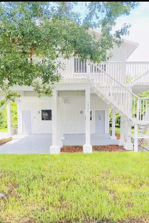 1866 9th Pl, Vero Beach, FL 32960