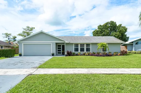 1875 Tulip Ln, Wellington, FL 33414