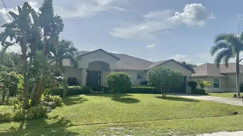 4329 SW Yamada Dr, Port Saint Lucie, FL 34953