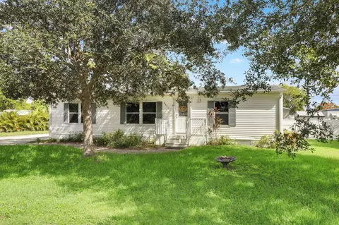 5411 SE Celestial Cir, Stuart, FL 34997