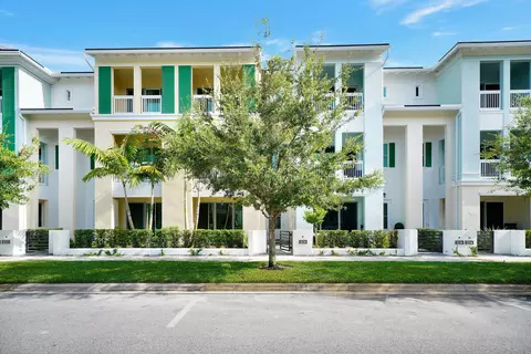 5226 Beckman Ter, Palm Beach Gardens, FL 33418