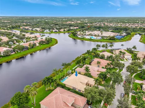 7016 Corning Cir, Boynton Beach, FL 33437