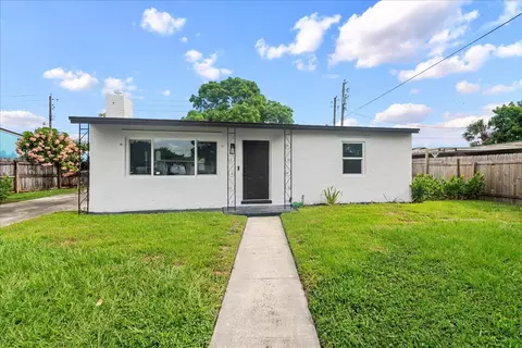 1005 Aspen Rd, West Palm Beach, FL 33409